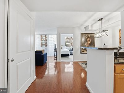 880 N Pollard St APT 322, Arlington, VA, 22203