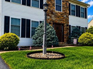 150 Olde Hickory Rd, Mount Wolf, PA 17347