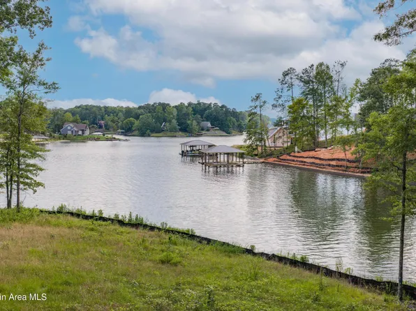 2391 Sturdivant Rd, Jacksons Gap, AL 36861