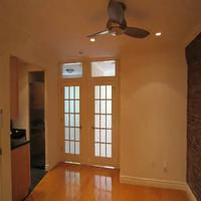 Rented by TAG Real Estate | media 19