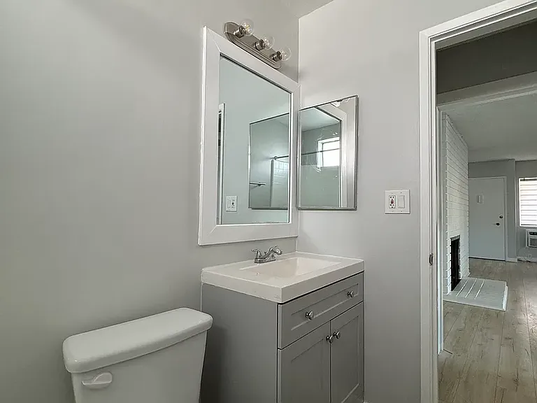 5505 Corteen Pl #7 — Photo 17