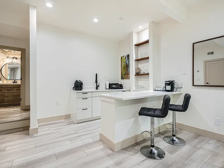1204 Druid Knoll Dr — Photo 35