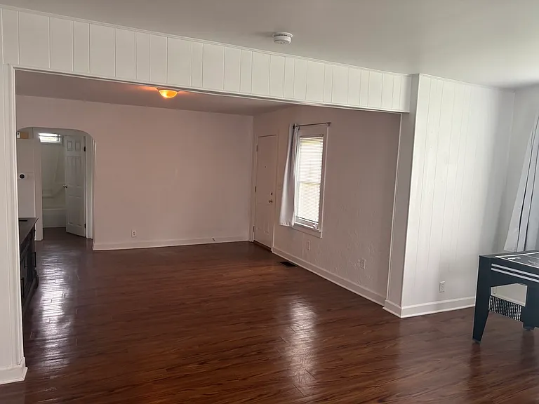 10 N Greenleaf St — Photo 4