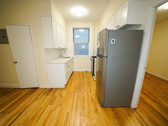 3rd image of 30-61 33rd St #1R