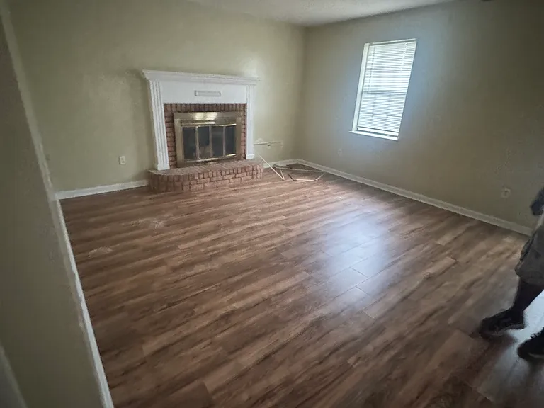 4506 Lakeland Ct — Photo 9