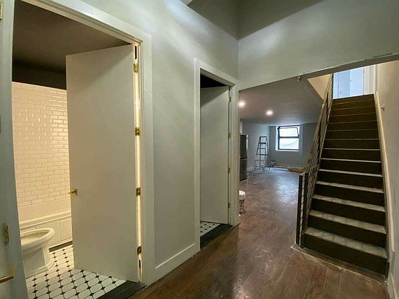 4th image of 489 Washington Ave #1K
