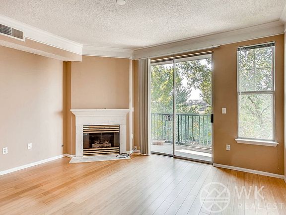 2nd image of 1832 Mallard Dr