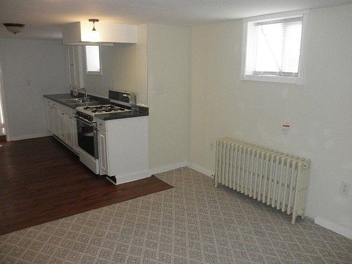 4th image of 4501 Mary Ave