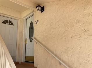 621 99th Ave N APT 204, Saint Petersburg, FL 33702