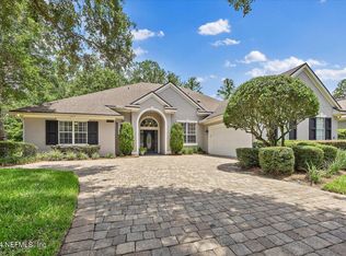 10045 Chester Lake Rd E, Jacksonville, FL 32256