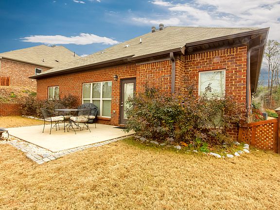 2nd image of 791 Highland Manor Ct