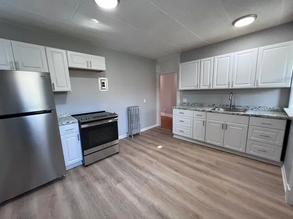 14 Kent Ave, 14 Kent Ave #3C, Pittsfield, MA 01201