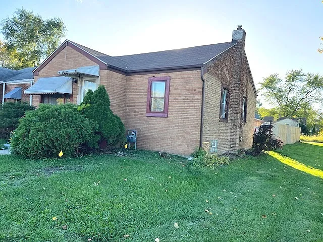 15418 Wood St photo 1