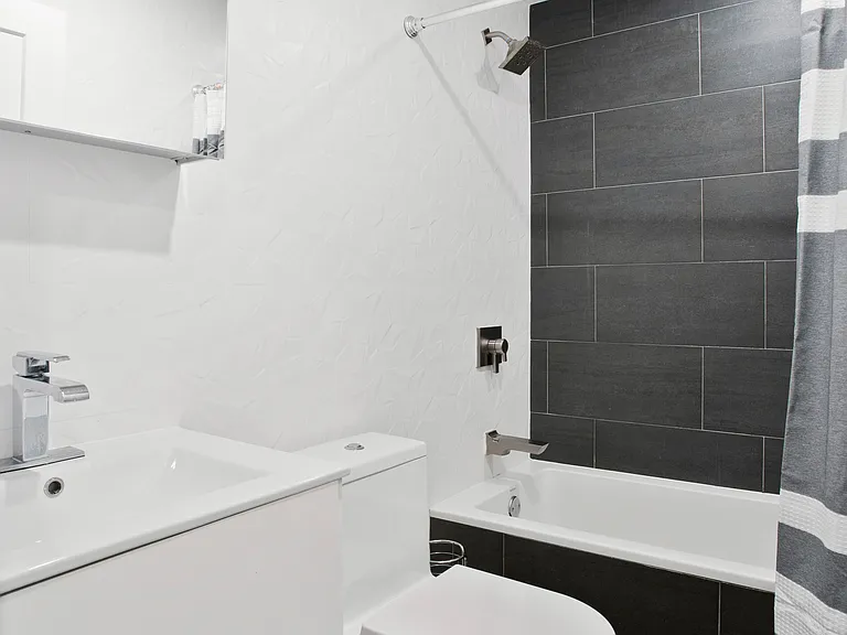 362 Hancock St #TR — Photo 5