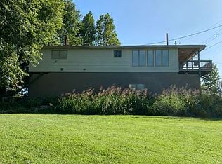 5833 Valley Ford St, Cincinnati, OH 45230