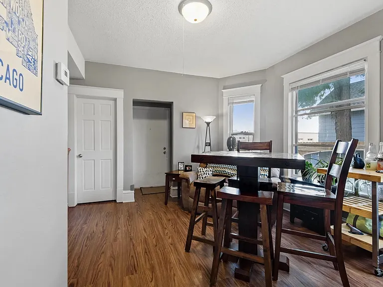 1322 Central Ave NE #1 — Photo 1