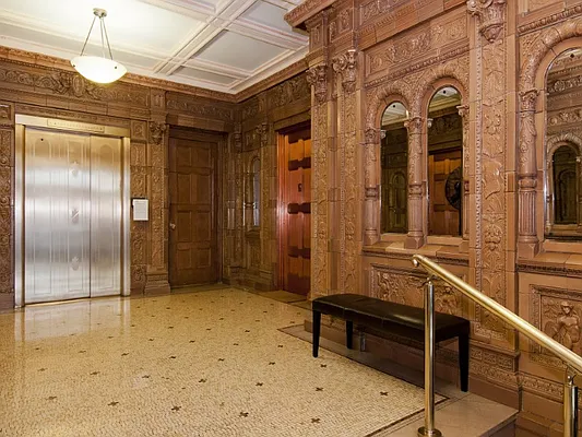 Sold by Sotheby's International Realty | media 19