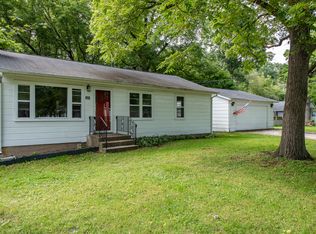 320 Kirkwood Ave, Winthrop Harbor, IL 60096