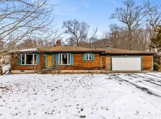 52 North Glenwoods Road, Ledyard, CT 06335