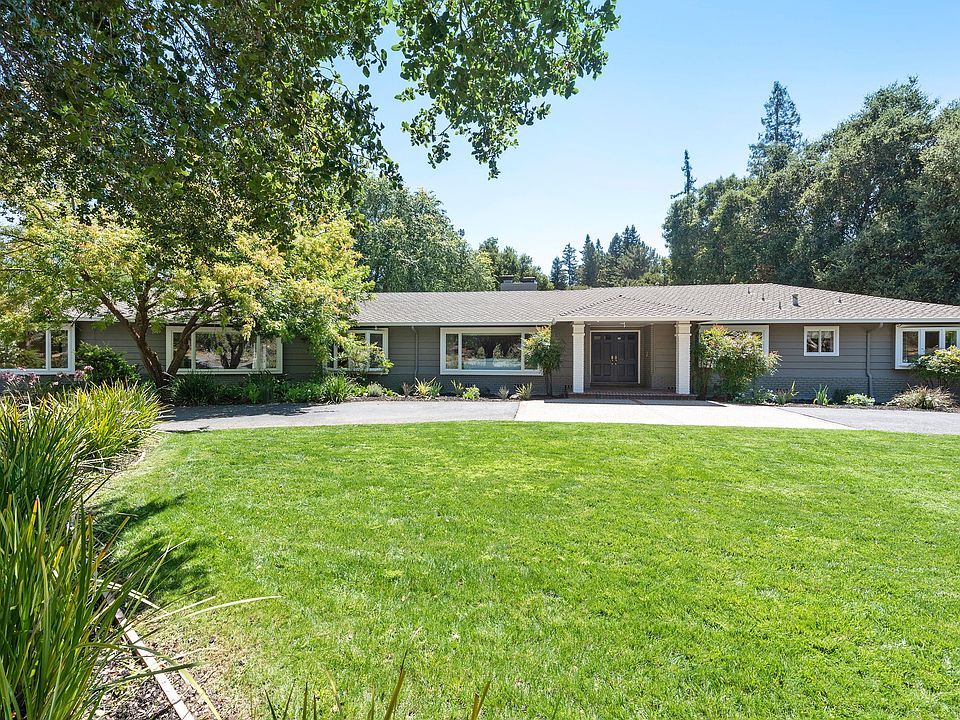 1st image of 20 Shoshone Pl