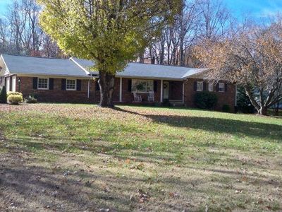 9125 Boone Trl, Purlear, NC, 28665