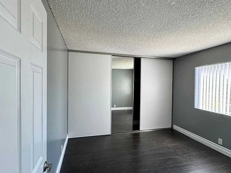 Metro Park Apartments - San Leandro — Photo 35