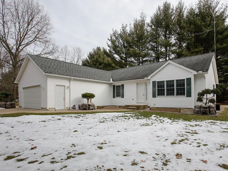 56085 woodridge dr-101