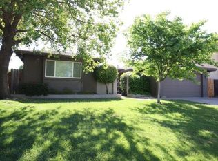 2545 Rio De Oro Way, Sacramento, CA 95826
