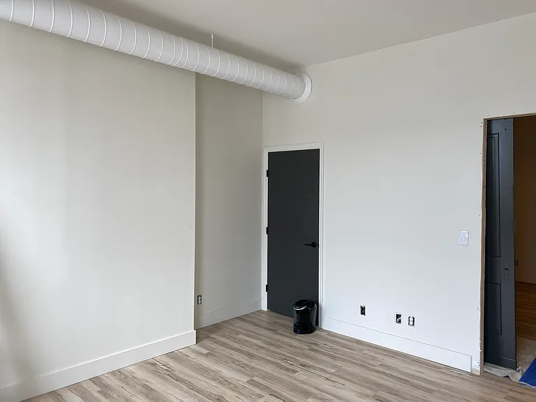 110 W Elder St #3 — Photo 3