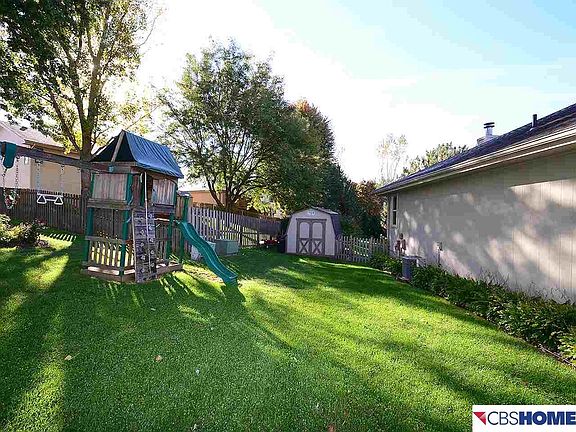 3rd image of 11753 McCarty Cir