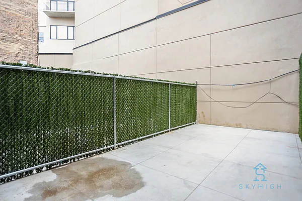 Rented by Skyhigh Realty NYC LLC | media 47