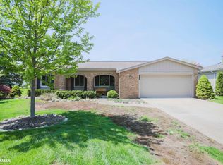39011 Baroque Blvd, Clinton Township, MI 48038