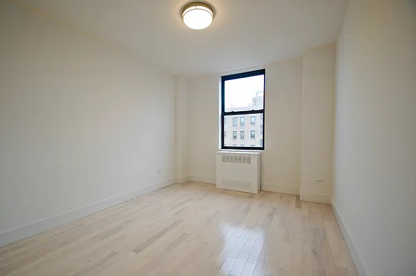 Rented by Compass | media 9