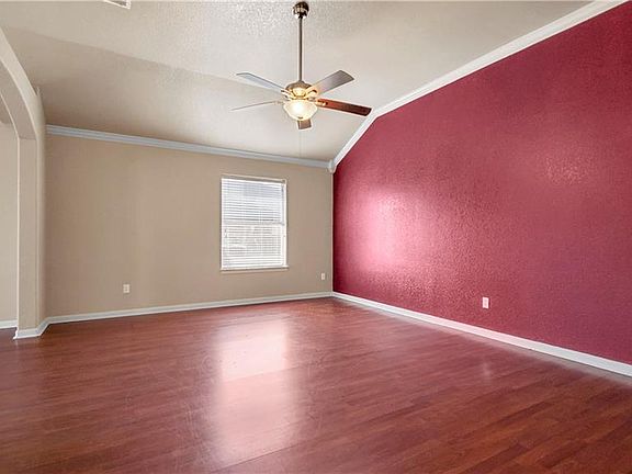 5th image of 6633 Brooks Dr