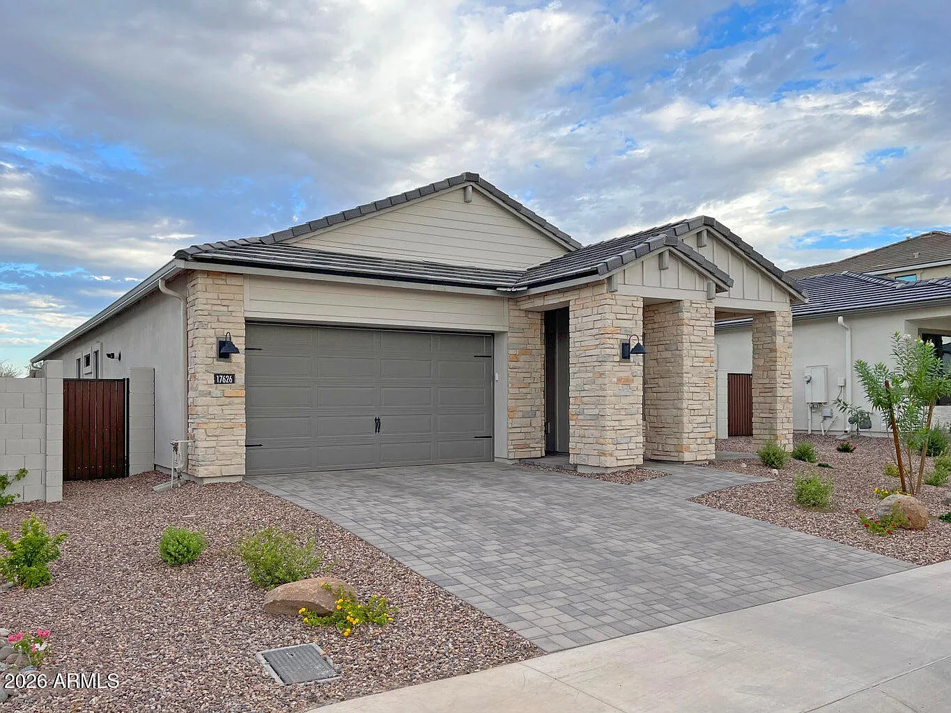 4 bed, 3.0 bath, 2025 sqft, $3,850 — Photo 2
