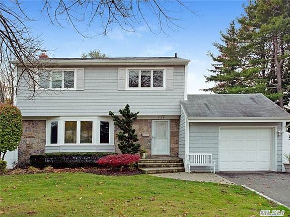 2nd image of 114 Columbia Dr