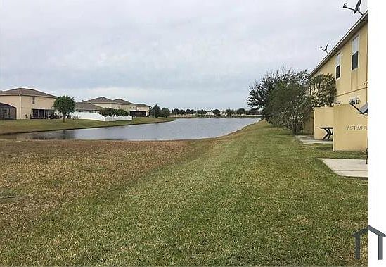 2nd image of 616 Cresting Oak Cir