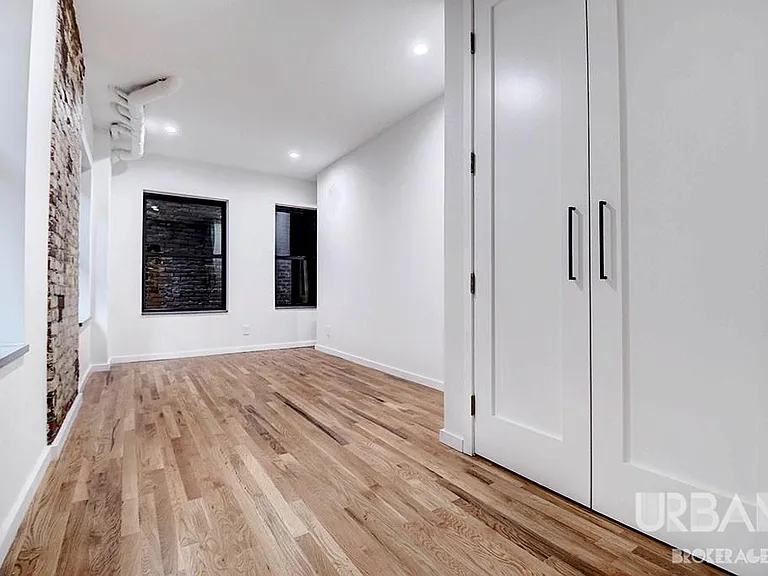 84 E 10th St #2 — Photo 13