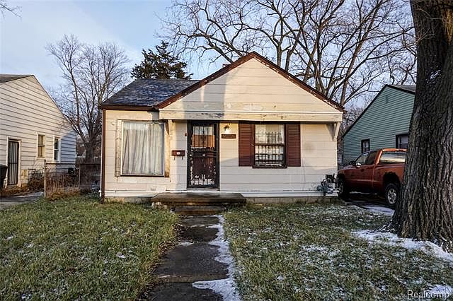 2nd image of 8256 Braile St