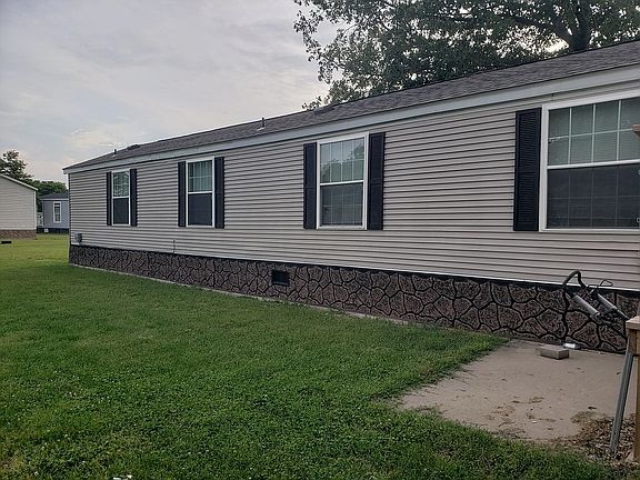 2nd image of 50 Lanai