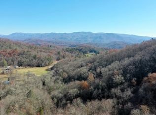 1517 Bluff Rd, Marble, NC 28905