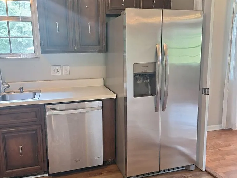 10831 Sonja Dr — Photo 8