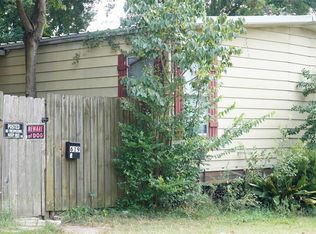 619 W Dallas St, Conroe, TX 77301