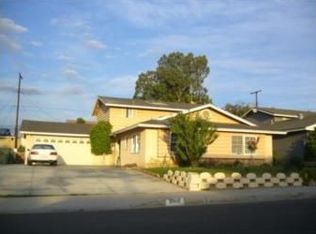 3555 Meadowview Dr, Riverside, CA 92503