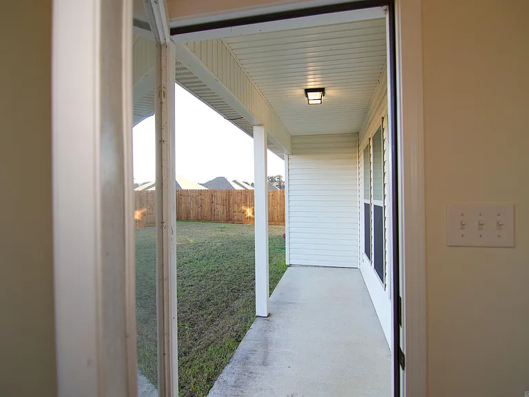 41734 Shallow Bend Dr — Photo 16