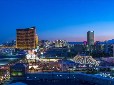 2700 Las Vegas Blvd S Unit 1311, Winchester, NV, 89109