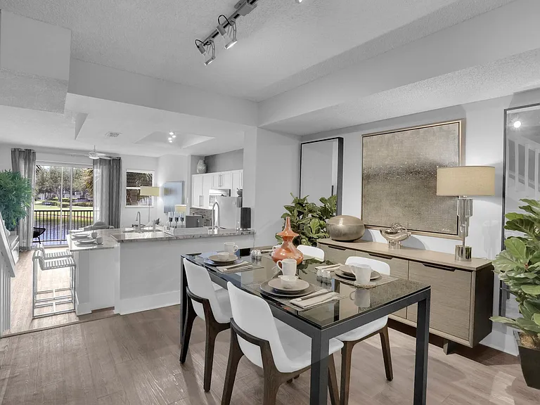 St. Tropez Townhomes & Villas — Photo 51