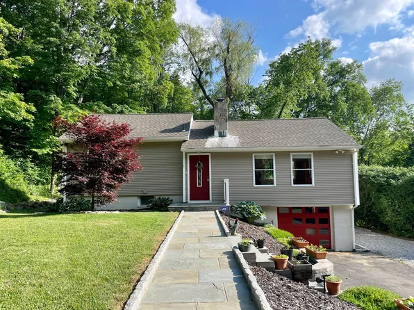 1 Echo Road, Sherman, CT 06784