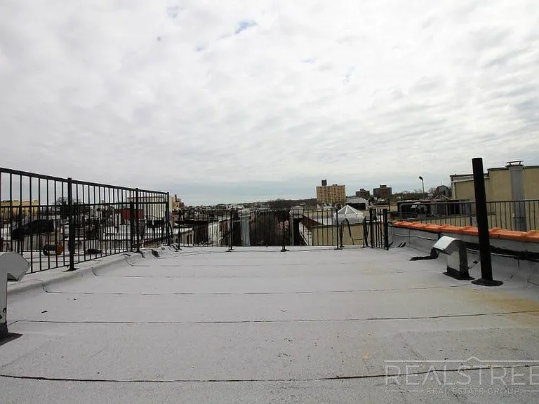 119 Ralph Ave #4B — Photo 7