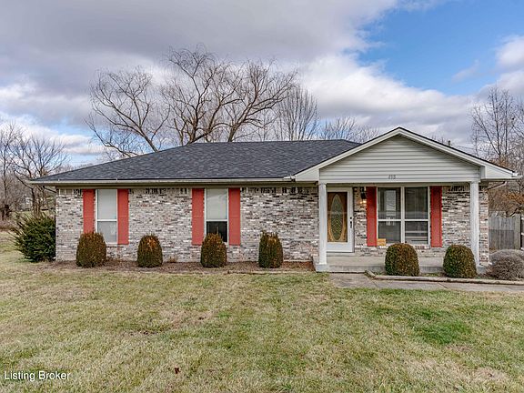 3rd image of 498 Eastview Dr